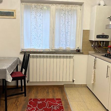 Gara Arcu Apartament Lägenhet Iasi Exteriör bild