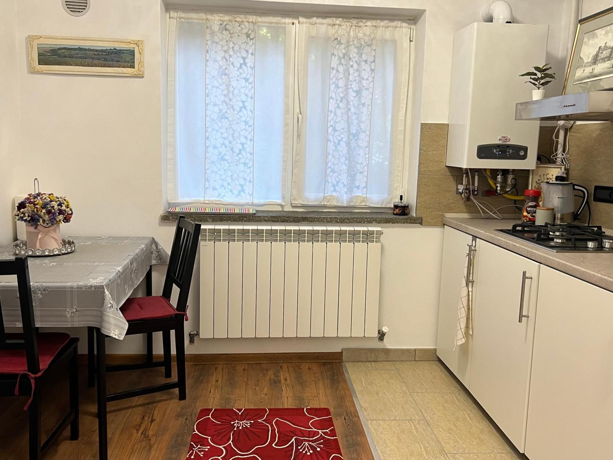 Gara Arcu Apartament Lägenhet Iasi Exteriör bild